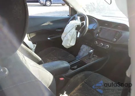 2023 Nissan Kicks Sv Xtronic Cvt из США, поврежденный, VIN 3N1CP5CV0PL474527